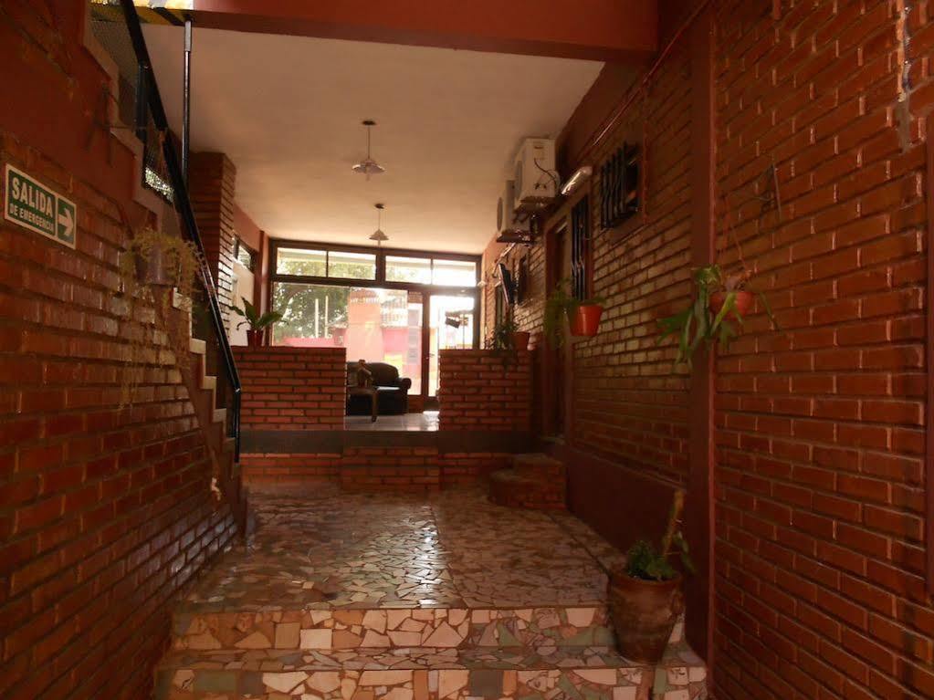 La Familia Hotel Puerto Iguazu Luaran gambar
