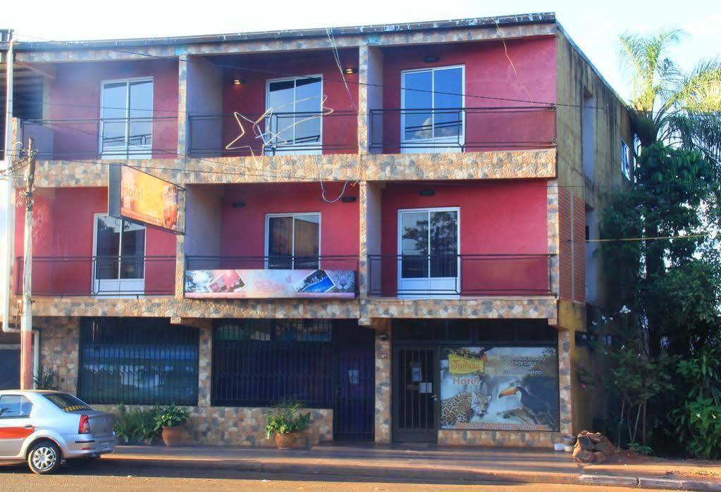 La Familia Hotel Puerto Iguazu Luaran gambar